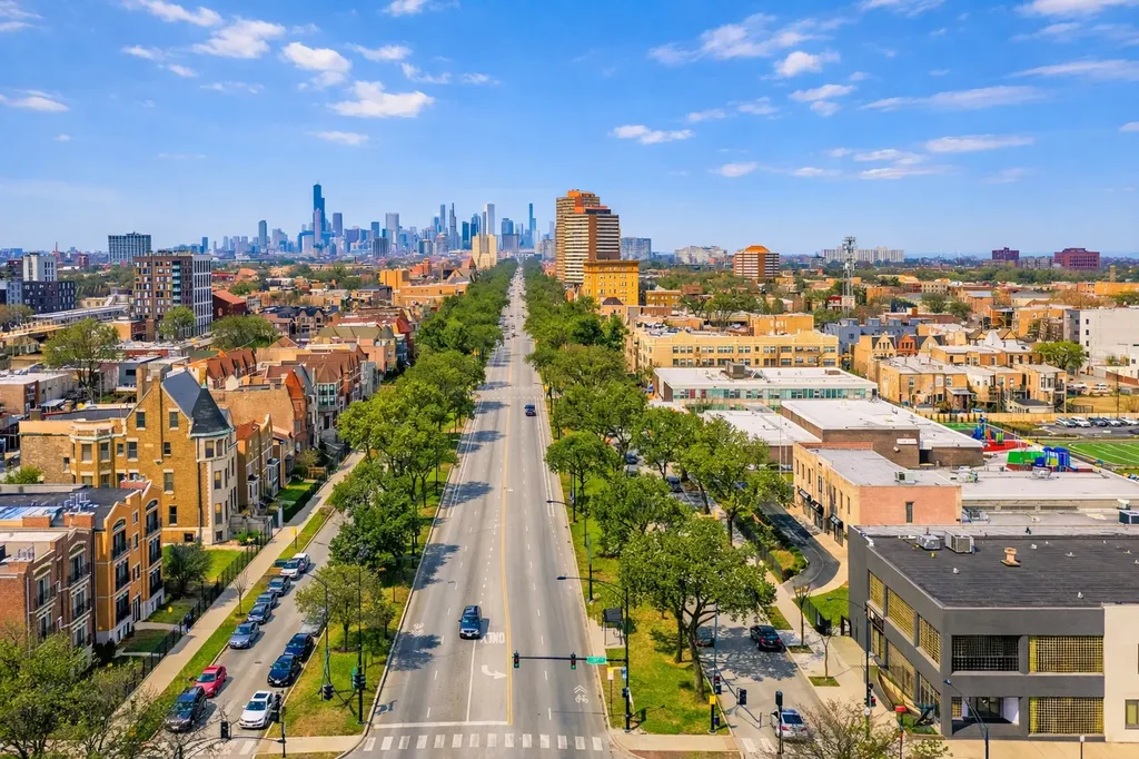 4518 South King Drive Chicago IL 60653