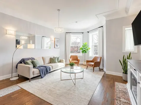 4518 South King Drive Chicago IL 60653