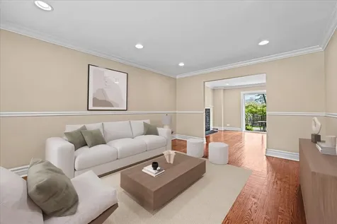 2925 Parkside Drive Highland Park IL 60035