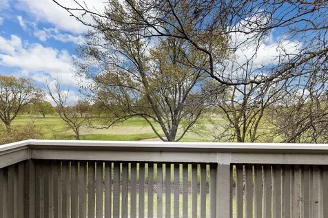 1138 Johnson Drive Buffalo Grove IL 60089