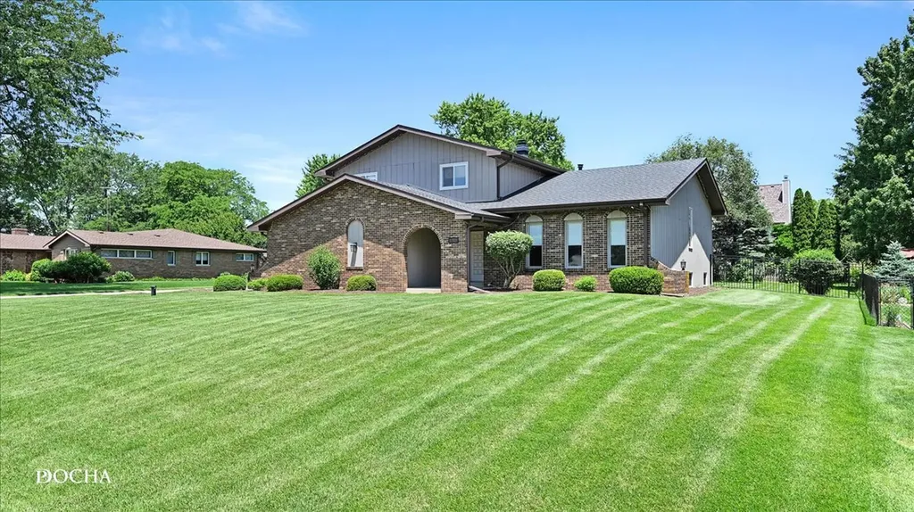23510 West Dupage Court Plainfield IL 60544