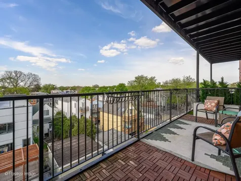 2222 West Belmont Avenue Chicago IL 60618