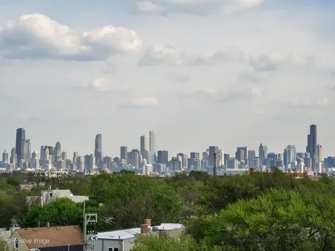 2222 West Belmont Avenue Chicago IL 60618