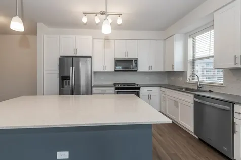 21599 West Field Court Deer Park IL 60010