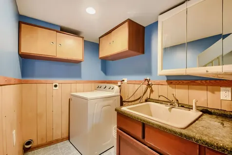 14322 South Blaine Avenue Posen IL 60469