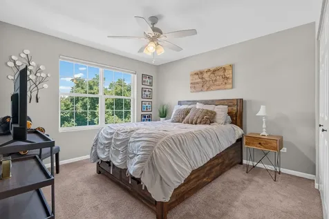 1004 Hudson Drive Joliet IL 60431
