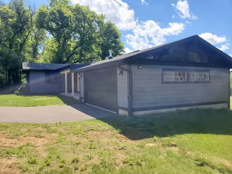 4A94 Springfield Drive Apple River IL 61001
