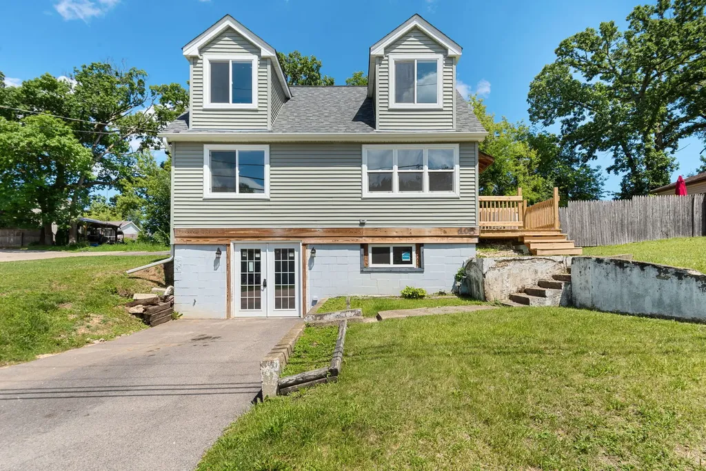 105 Morningside Drive Lakemoor IL 60051