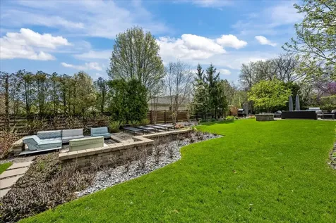 1755 Overland Trail Deerfield IL 60015