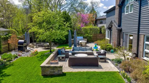 1755 Overland Trail Deerfield IL 60015