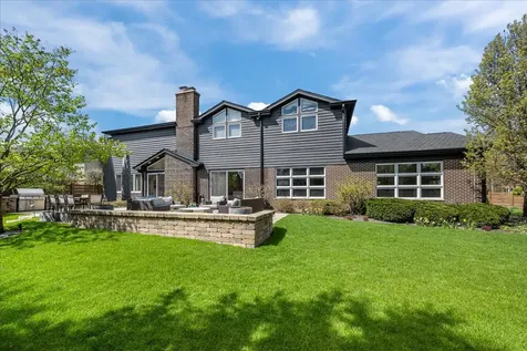 1755 Overland Trail Deerfield IL 60015