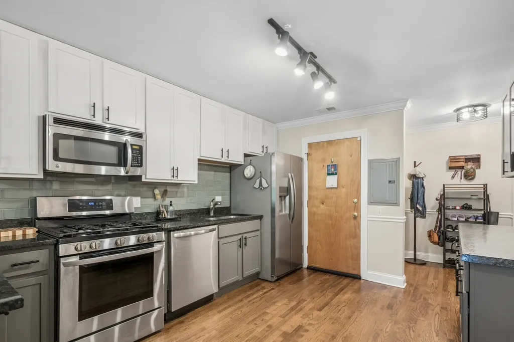 1514 West Pratt Boulevard Chicago IL 60626