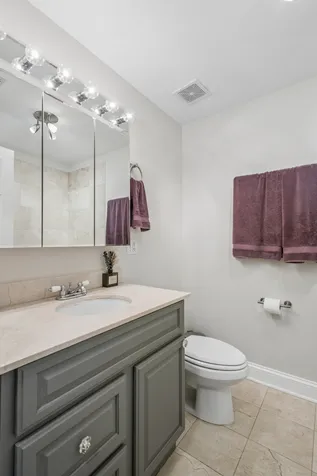 1514 West Pratt Boulevard Chicago IL 60626