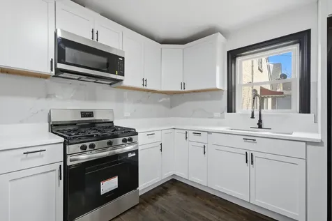 6604 South Rockwell Street Chicago IL 60629