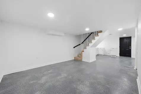 6604 South Rockwell Street Chicago IL 60629
