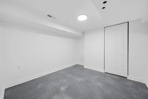 6604 South Rockwell Street Chicago IL 60629