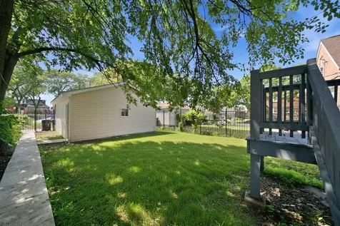 6604 South Rockwell Street Chicago IL 60629