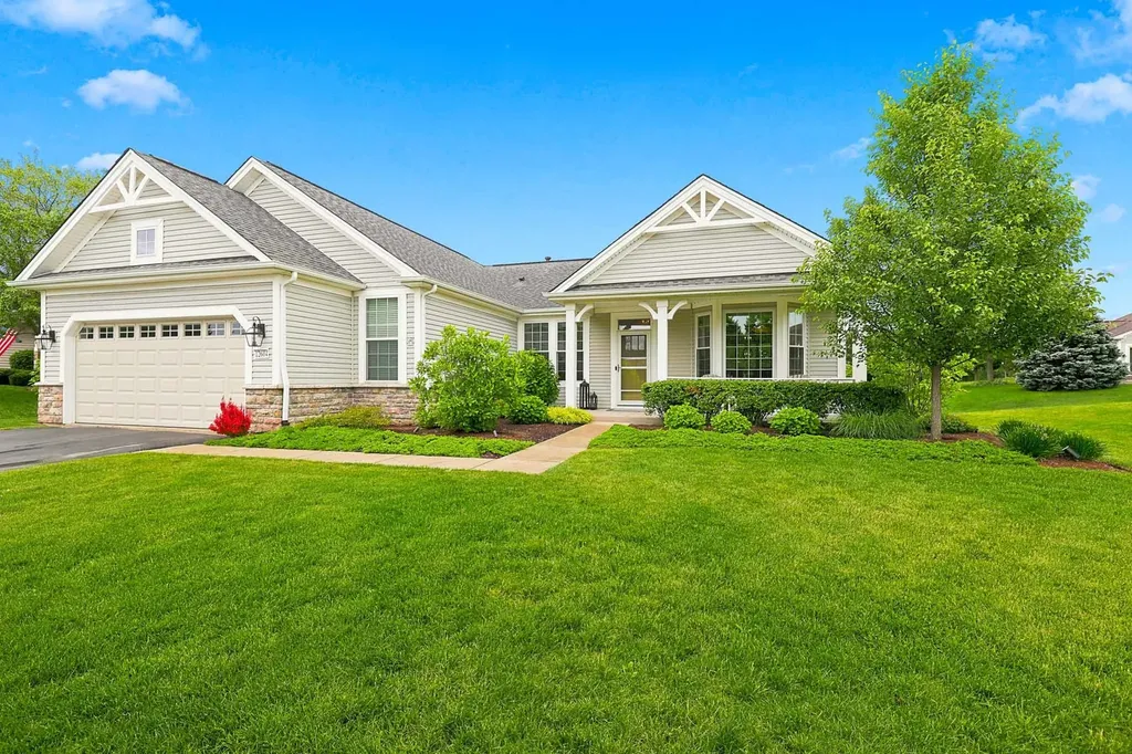 12604 Golf View Drive Huntley IL 60142