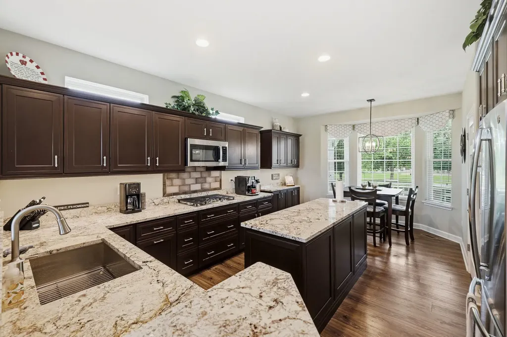 12604 Golf View Drive Huntley IL 60142