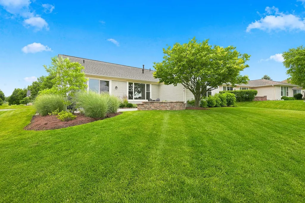 12604 Golf View Drive Huntley IL 60142