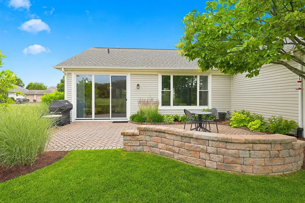 12604 Golf View Drive Huntley IL 60142