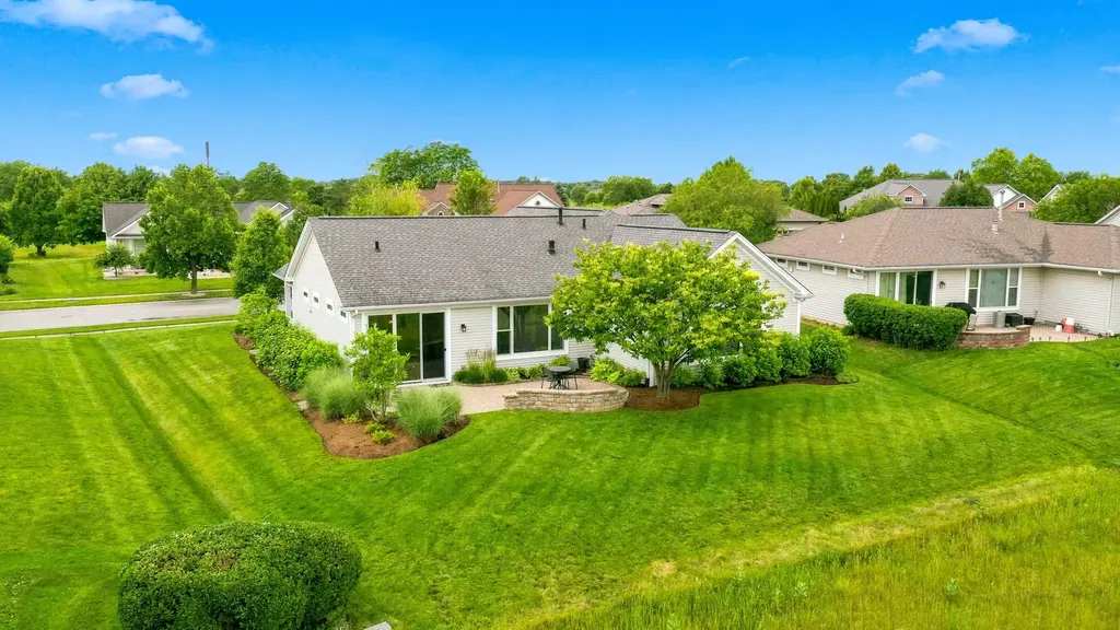 12604 Golf View Drive Huntley IL 60142