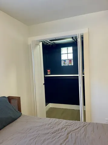 8739 South Bennett Avenue Chicago IL 60617