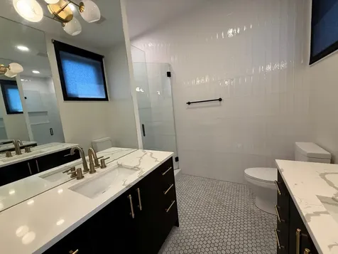 1653 West Division Street Chicago IL 60622