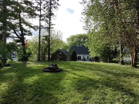 1826 Ohio Parkway Rockford IL 61108