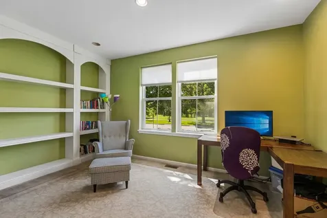152 Ranney Avenue Vernon Hills IL 60061