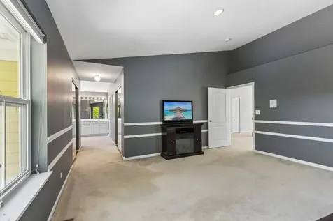 152 Ranney Avenue Vernon Hills IL 60061