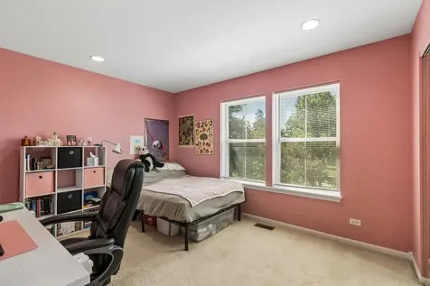 152 Ranney Avenue Vernon Hills IL 60061