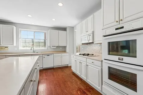 152 Ranney Avenue Vernon Hills IL 60061