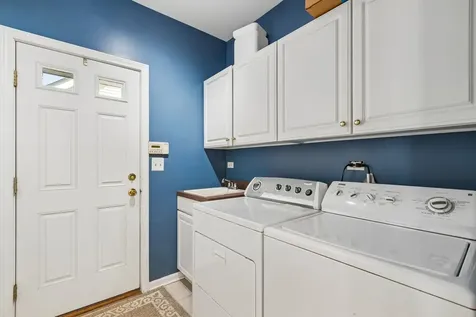 152 Ranney Avenue Vernon Hills IL 60061