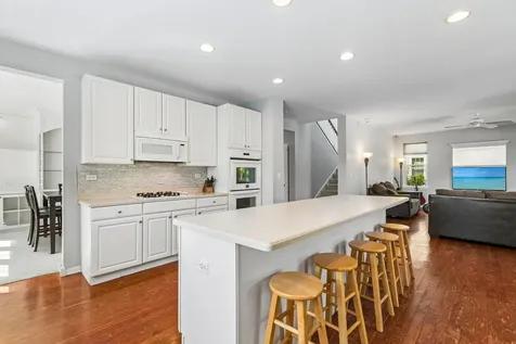 152 Ranney Avenue Vernon Hills IL 60061