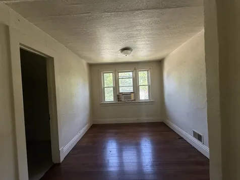 1355 South 7th Avenue Kankakee IL 60901