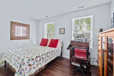 7441 North Rogers Avenue Chicago IL 60626