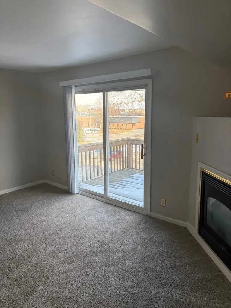 1855 Tall Oaks Drive Aurora IL 60505