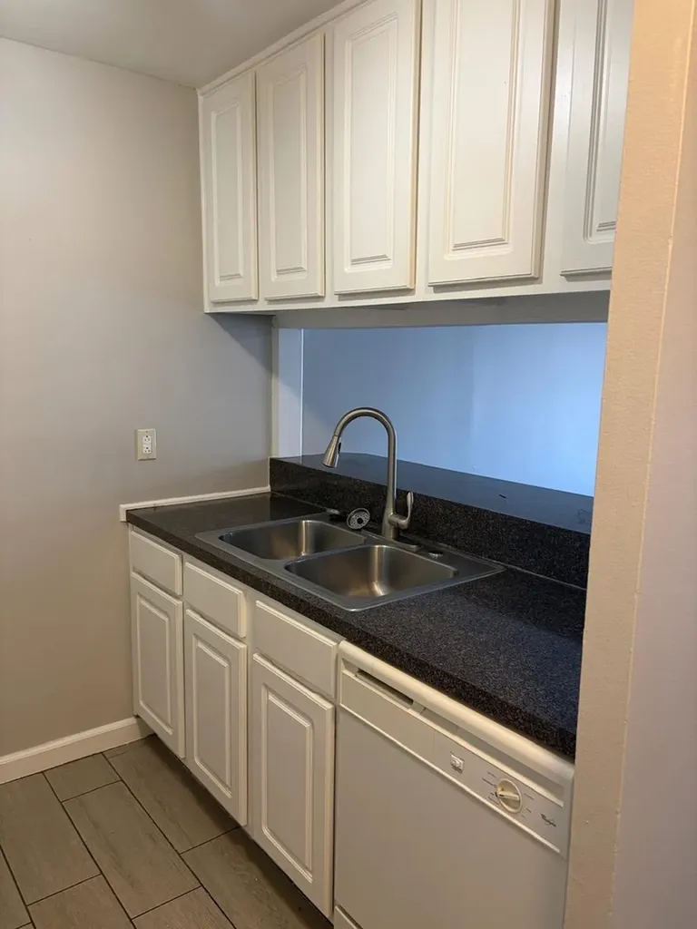 1855 Tall Oaks Drive Aurora IL 60505