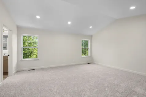 2819 Sweet Clover Way Wauconda IL 60084