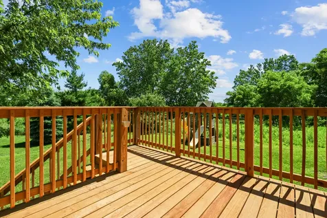 2819 Sweet Clover Way Wauconda IL 60084