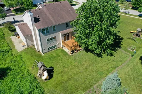 2819 Sweet Clover Way Wauconda IL 60084