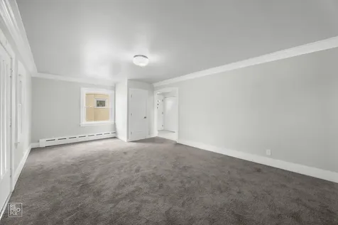 727 North Ridgeland Avenue Oak Park IL 60302
