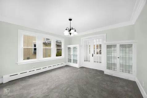 727 North Ridgeland Avenue Oak Park IL 60302