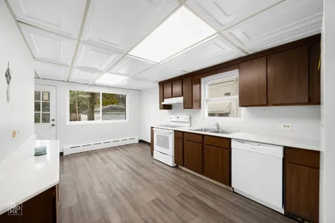727 North Ridgeland Avenue Oak Park IL 60302