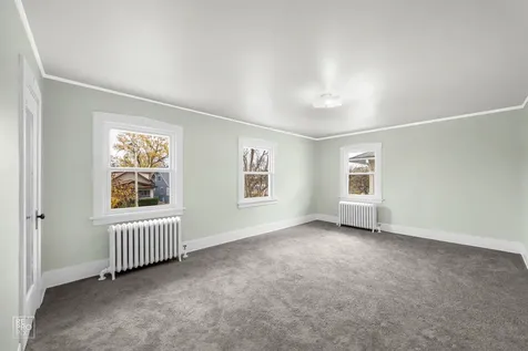 727 North Ridgeland Avenue Oak Park IL 60302