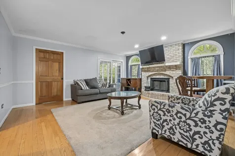 938 Stonehaven Court Elgin IL 60124