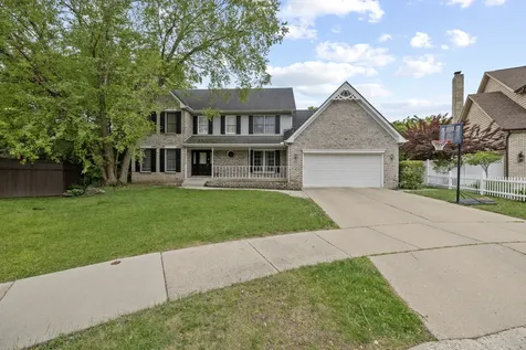 938 Stonehaven Court Elgin IL 60124
