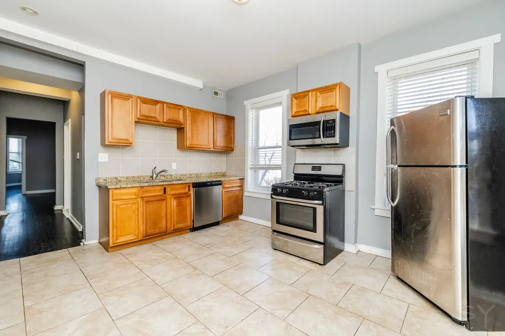 1301 South Christiana Avenue Chicago IL 60623