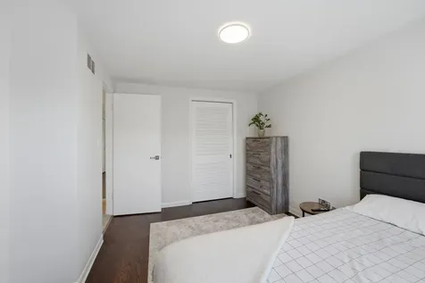 221 South Maple Avenue Oak Park IL 60302
